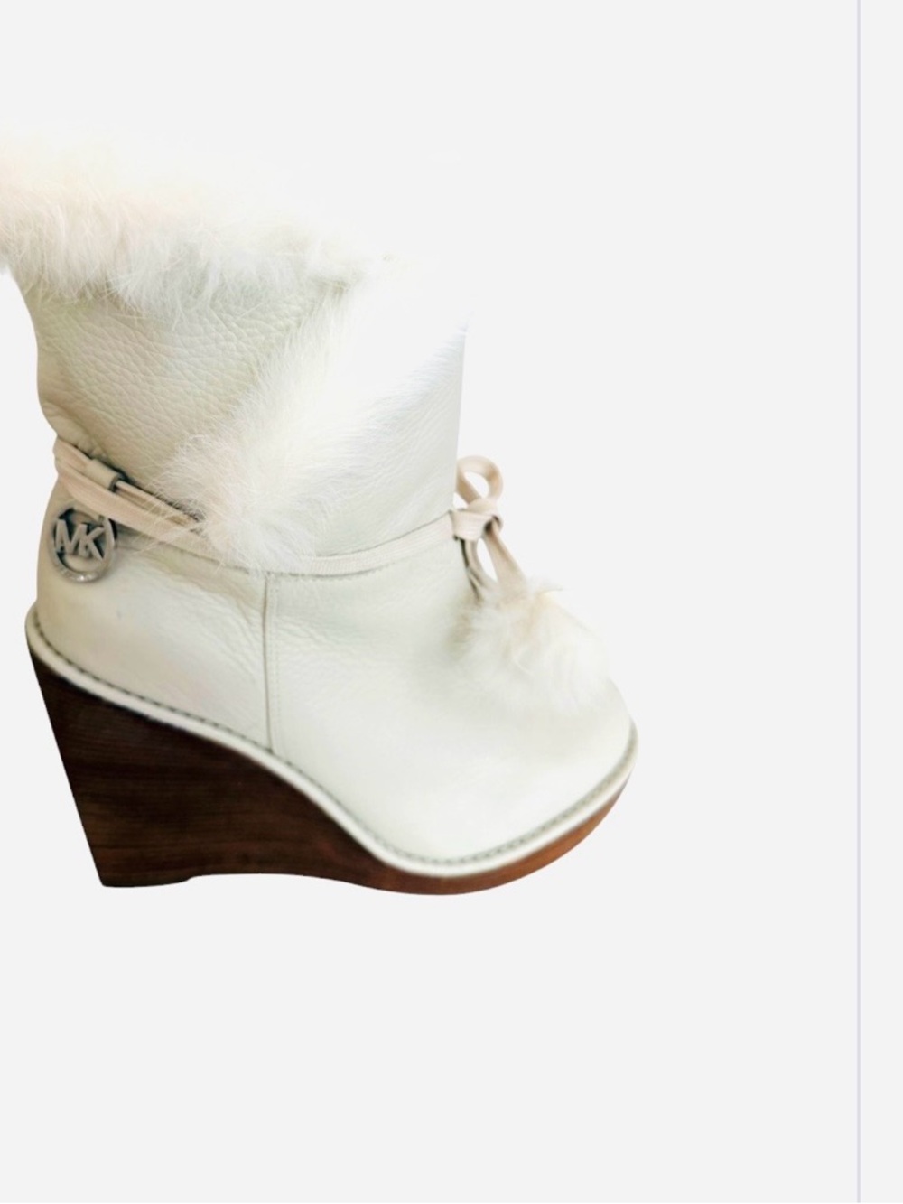 Michael Kors Cream Leather Faux Fur Trim Wedge Ankle Boots Pom Pom MK Logo 7.5 - Picture 3 of 9